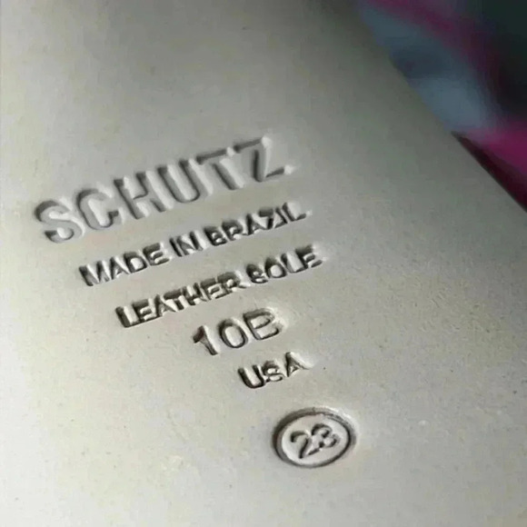 Schutz Glayce Leather Platform Sandals - Picture 11 of 12